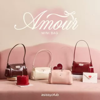 Amour Mini Bag กระเป๋าสะพายข้างและCrossbody หนังPU Premium มาพร้อมดีเทลลูกไม้สุดน่ารัก💌 asissy.club