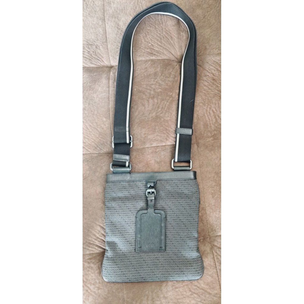 Hugo​ boss​ crossbodybag​