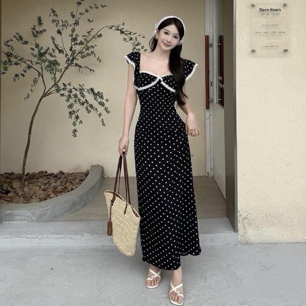 [LISA] A1325 ชุดเดรสกระโปรงยาวแขนระบายแต่งลูกไม้ช่วงอกลายโพกาดอท ลุคคุณมาก ใส่เที่ยว ดินเนอร์ คาเฟ่