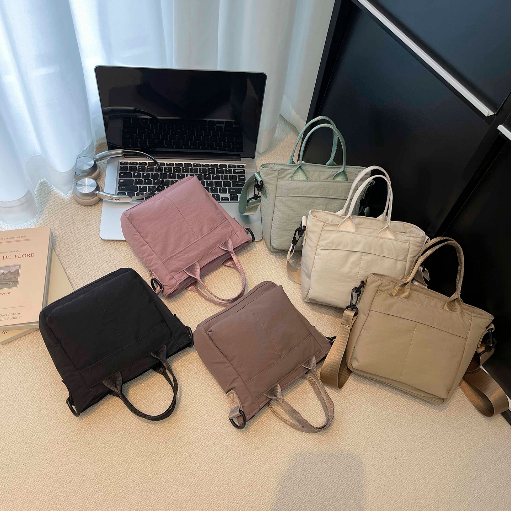 B-2804🔥กระเป๋าถือและสะพายข้าง กระเป๋าขนาดใหญ่จุของได้เยอะ เรียบ สไตส์นี้เท่มาก เข้ากับทุกการแต่งกาย 6สี