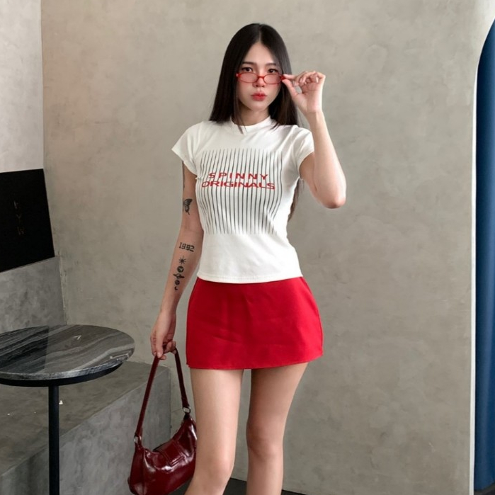 🌈VibeHouse🌈เสื้อยืดผู้หญิง สกรีนลาย สไตล์ Y2K สุด พร้อมส่ง เสื้อทรงสลิมฟิต ผ้าร่องยืด รุ่น กิมจิร่อง2 ORI