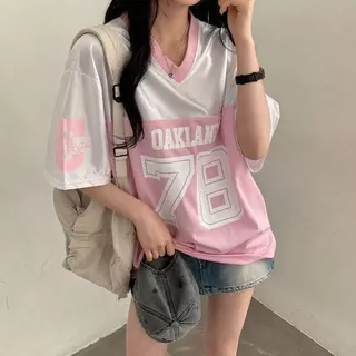 เสื้อทรงสเก็ตผู้หญิงเกาหลีมาใหม่ oversize เสื้อผ้าสาวอวบคนอ้วนไซส์ใหญ่ เสื้อโอเวอร์ไซส์บาสเท่ๆ วินเทจ กีฬาลําลองทรงหลวม