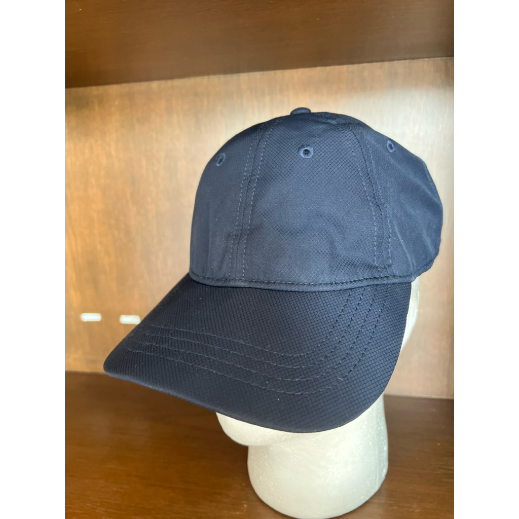 หมวกกันแดด Lacoste มือสอง