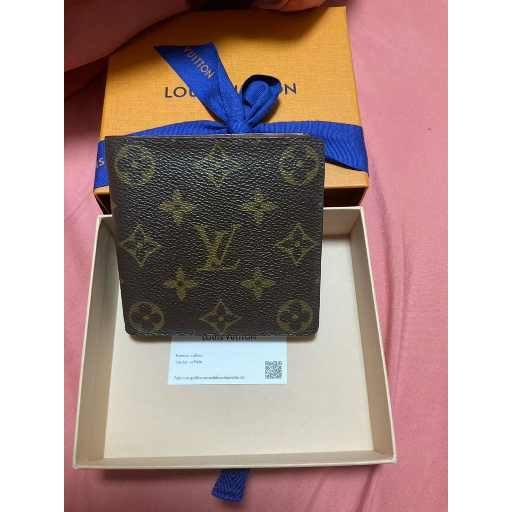 กระเป๋าสตางค์ LV แท้มือสองสภาพสวยงาม