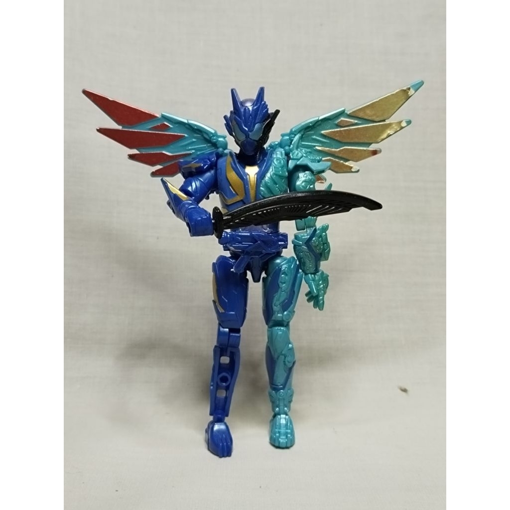 ฟิกเกอร์ของ Kamen Rider Xross Saber