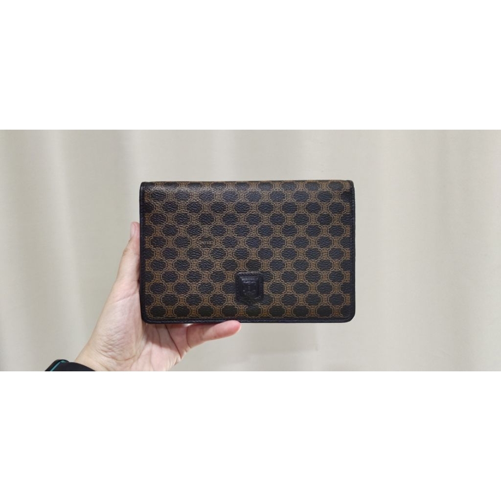 Celine wallet กระเป๋าสตางค์ซีลีนใบกลาง 2 พับ มือสองของแท้