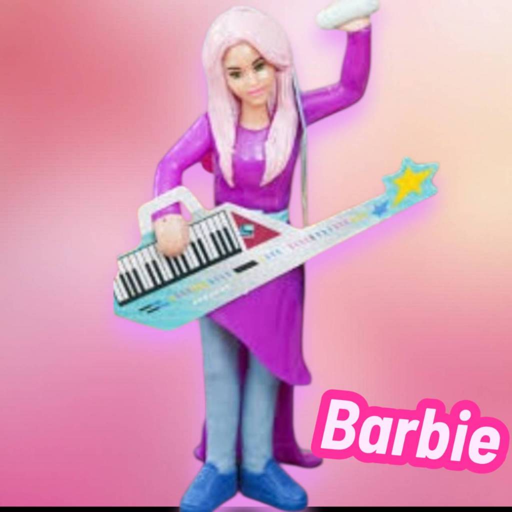 ตุ๊กตาบาร์บี้ Keytar Player ชุดของเล่น Happy Meal จาก McDonald's ที่ออกจำหน่ายในปี 2023 [21]