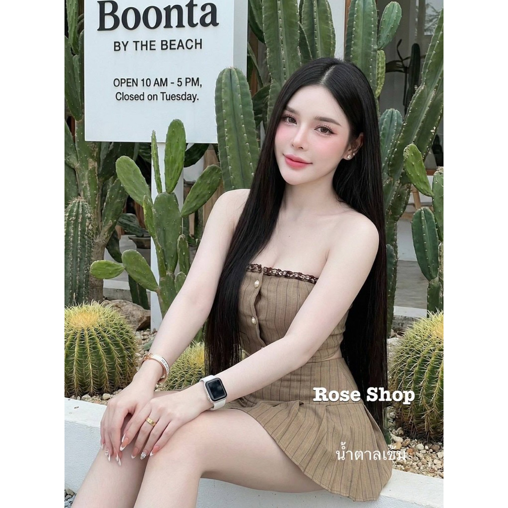 เซท 2 ชิ้น ผ้าสโนริ้ว ผ้านำเข้า สวยมาก     คอลใหม่ฉบับบ สาวเวียดนามเสื้อเกาะอก ติดกระดุมหน้า มาพร้อมกระโปรง ผ้า มี ซับใน - รูปที่ 4