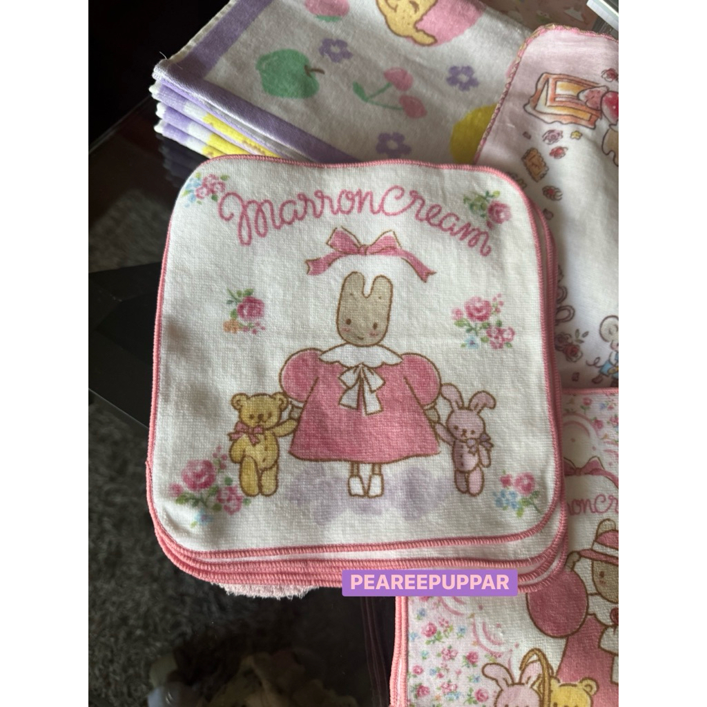 New ผ้าเช็ดหน้า Marron Cream น่าร้ากก หายากค่าาา รูปที่ 2