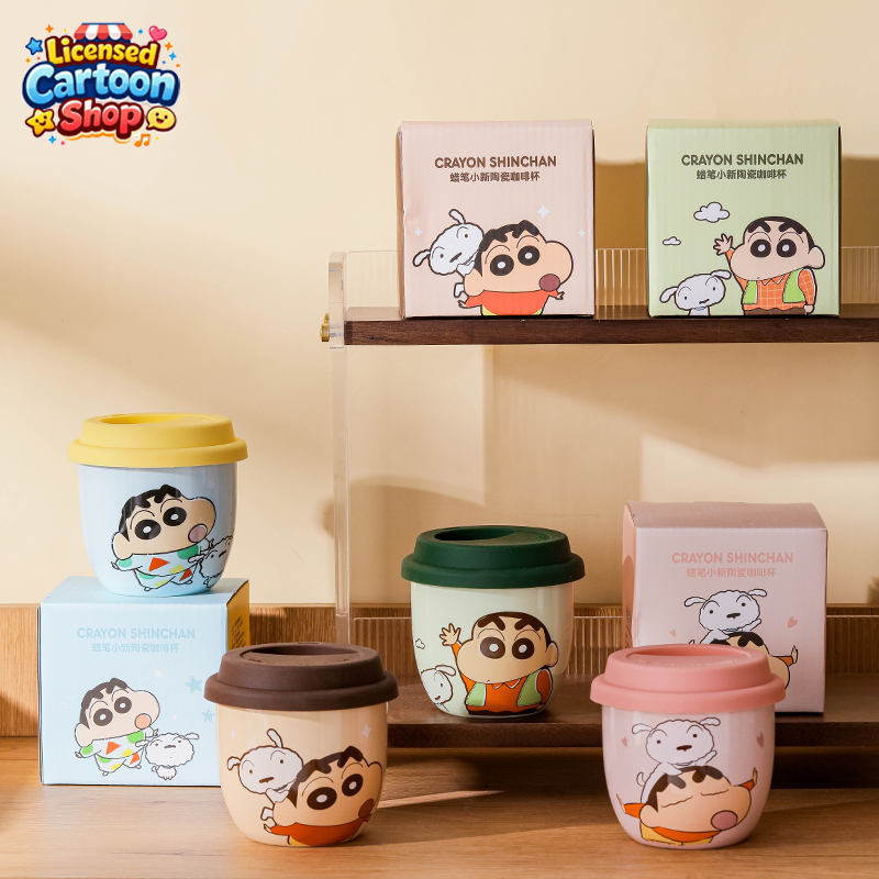 【ของแท้】Shinchan ชินจัง เซรามิกแก้วกาแฟ แก้วกาแฟมีฝา 300ml ลายน่ารัก ของขวัญวันหยุด ใช้ทุกวัน ส่งฟร