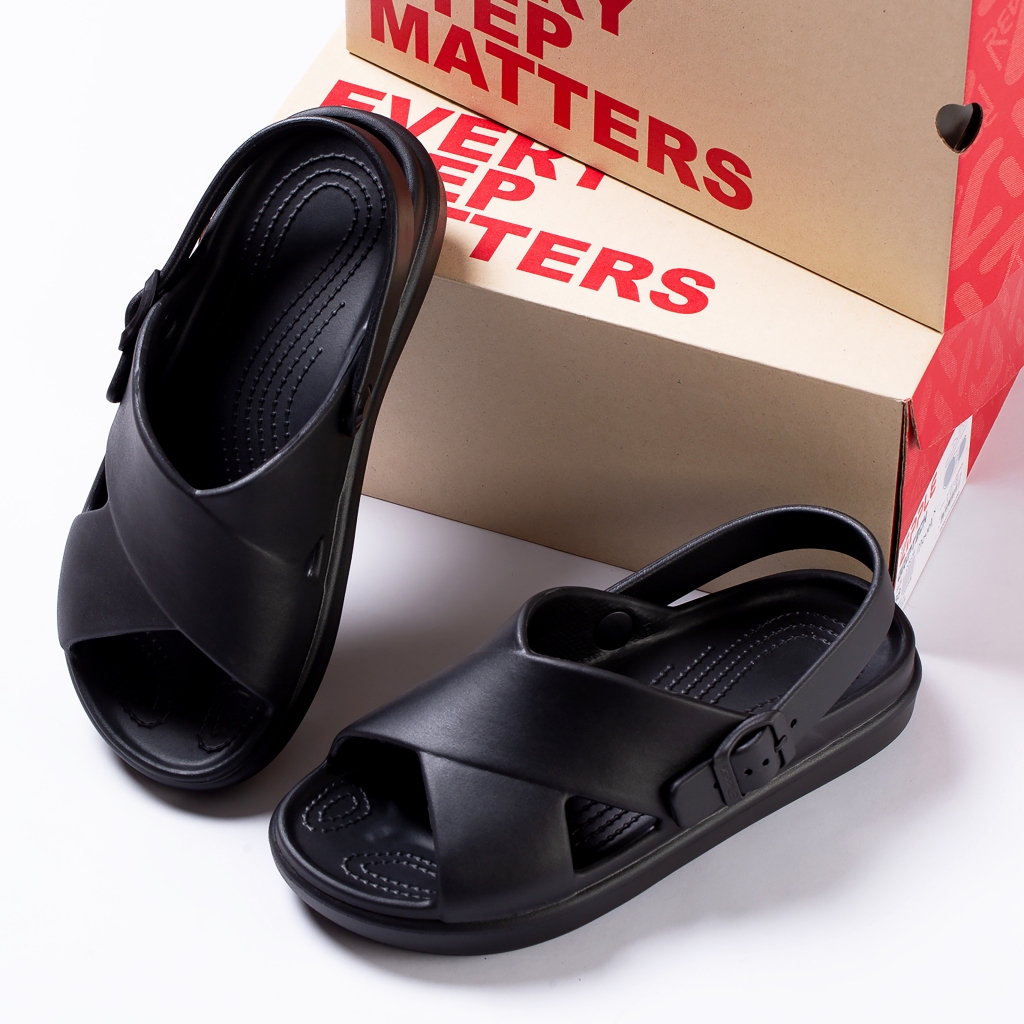 Red Apple GRIPTECH รองเท้ากันลื่น แบบสวมรัดส้น รุ่น Movell X #35-43 ONYX BLACK