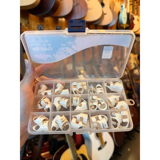 ปิ๊กกีต้าร์นิ้ว Finger Guitar Pickแบบพลาสติก สวยๆ มีให้เลือกหลายขนาด สายเกาห้ามพลาดจ้า