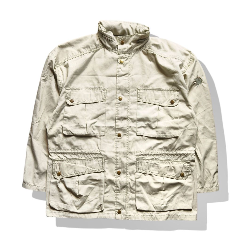 Fjallraven Safari Windbreaker Outdoor Hooded Jacket มือสอง รอบอก 54”