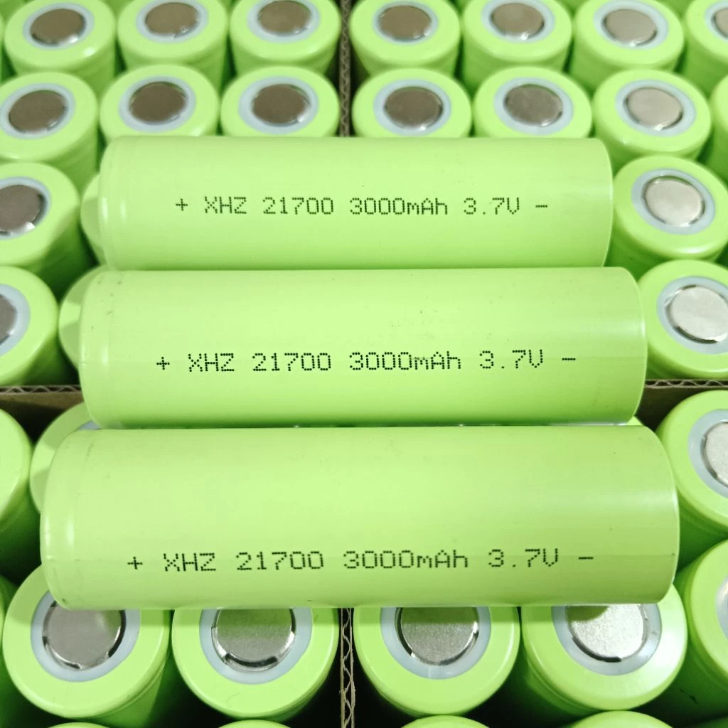 แบตเตอรี่ลิเธียม ไอออน 21700/3.7V/ 3 แอมป์ จ่ายกระแส (3C) มี 3 สีให้เลือก สินค้าพร้อมจัดส่ง มีรับประกัน