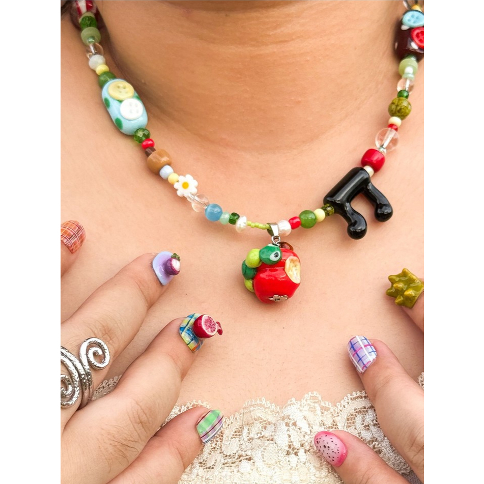 Whimsical Apple Necklace Collection : สร้อยคอลูกปัดแก้วมูราโน่รูปแอปเปิ้ล frveg stuff