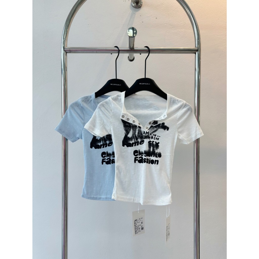 เสื้อแขนสั้นเข้ารูป กระดุมแป๊ก #NR.officials
