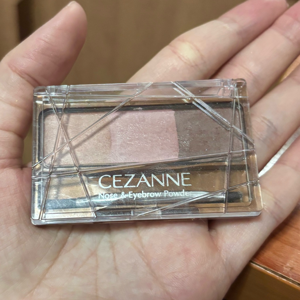 ส่งต่อเครื่องสำอาง Cezanne