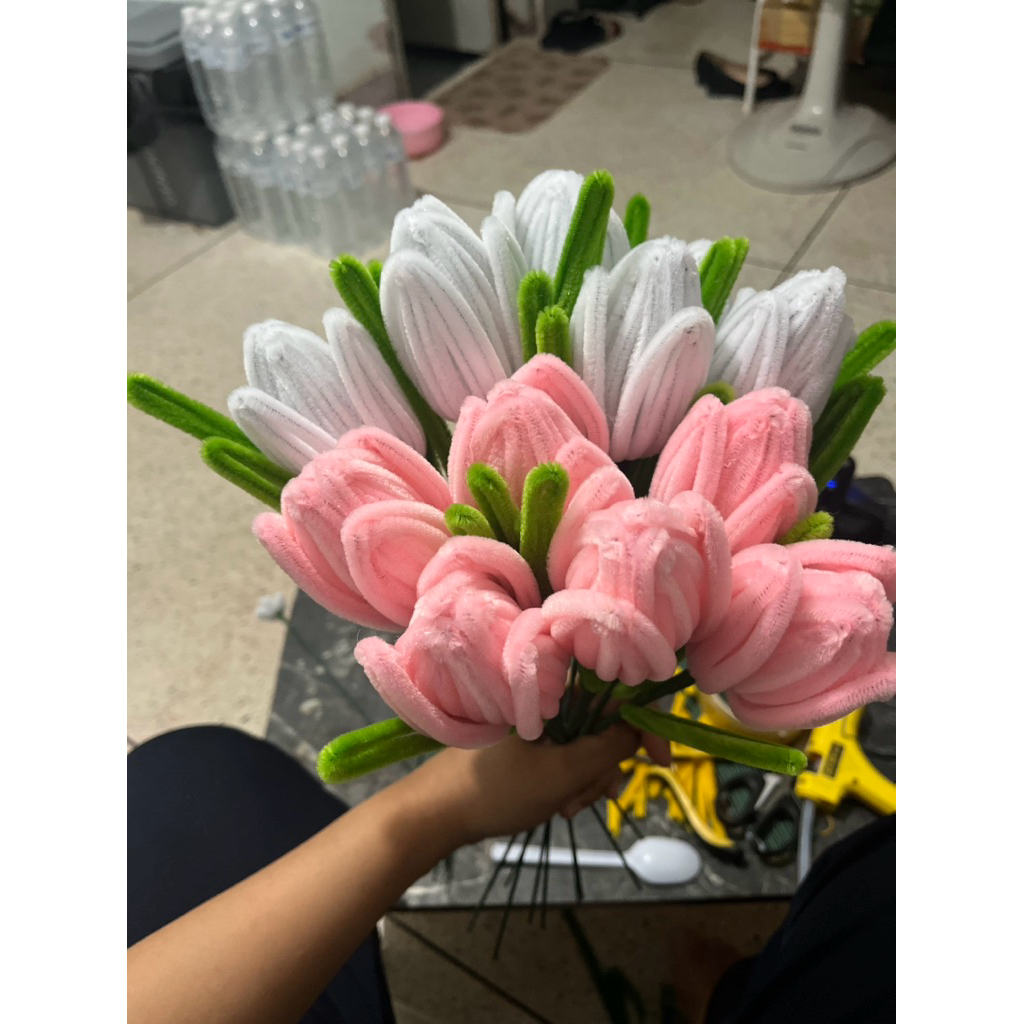ดอกทิวลิป ลวดกำมะหยี่