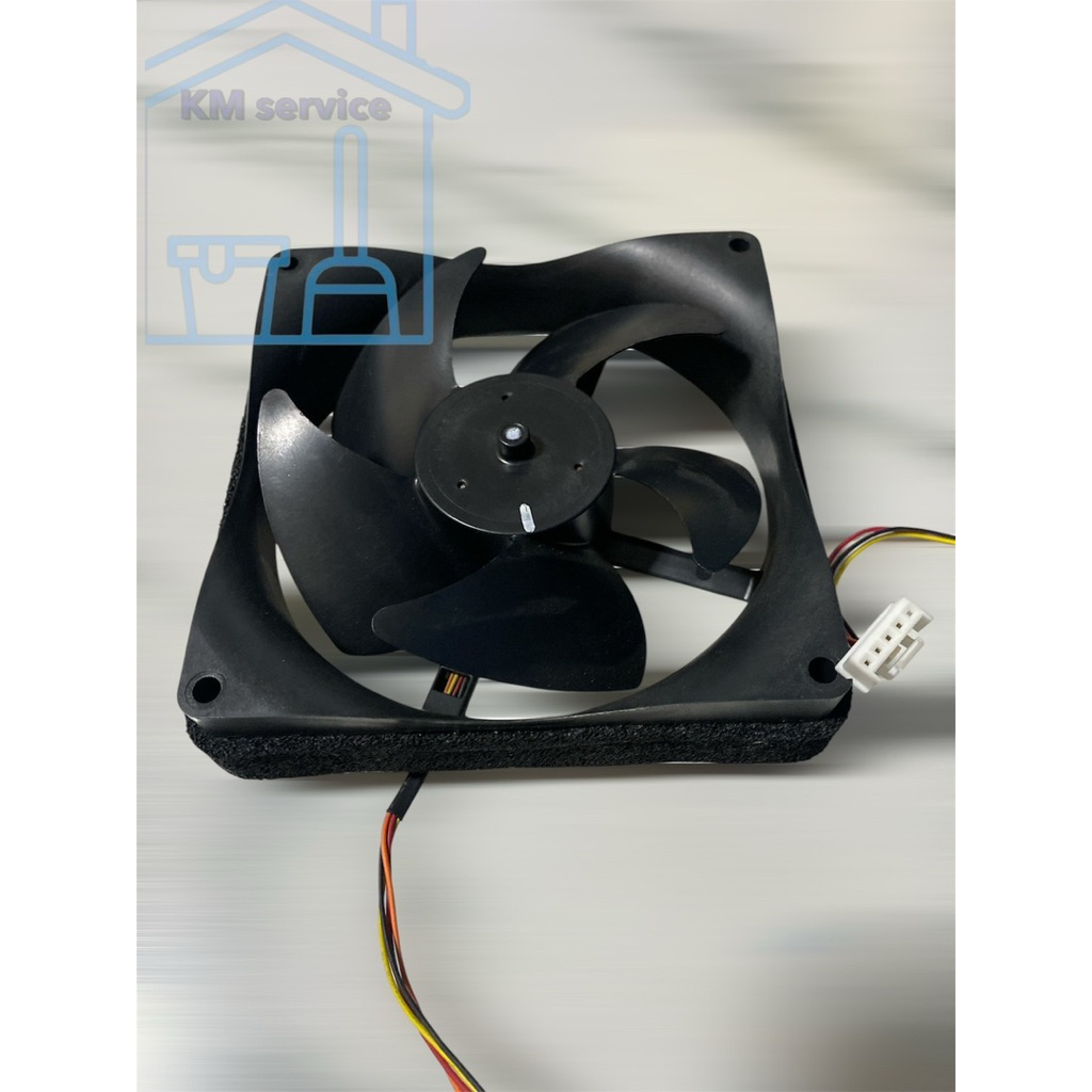 พัดลมตู้เย็น Toshiba 12V ขนาด 4.5 นิ้ว 4สาย มือสอง