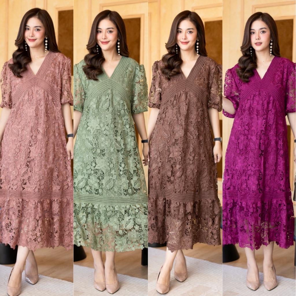 Cutie minute  รหัส LD5913-2  Maxiเดรสคอวีลูกไม้เนื้อหนาเกรดพรีเมี่ยม