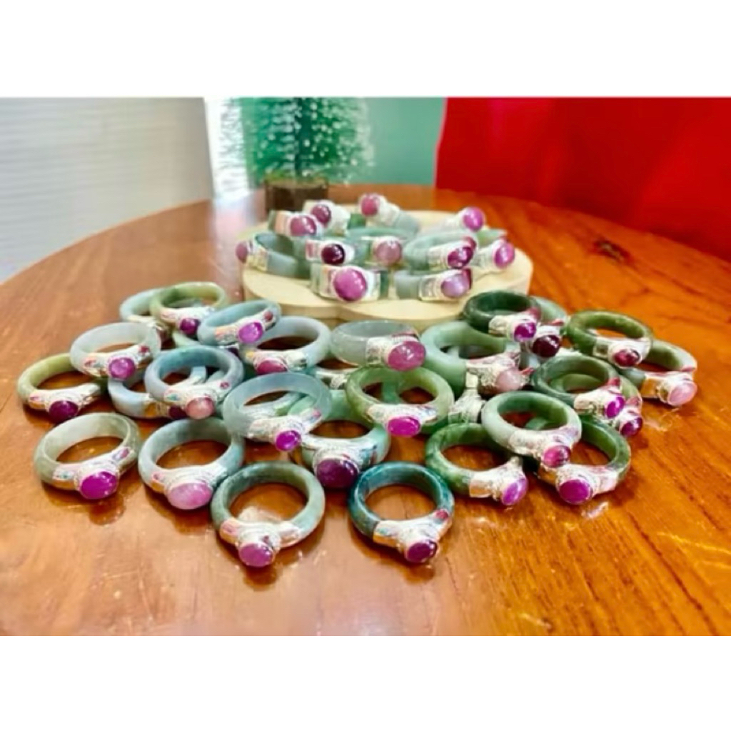 แหวนหยกแท้หุ้มเงินแท้92.5ประดับด้วยทับทิมแท้คัดพลอยมาสวยๆเลยค่ะประดับด้วยหยกก็มีไพลินอัฟริกาก็มีน่ะค่ะ - รูปที่ 3