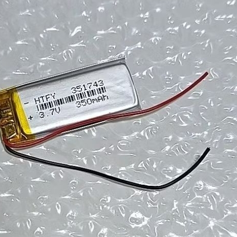 แบตเตอรี่ลิเธียมโพลิเมอร์ (Lithium Polymer) รุ่น 351743 โดยมีรายละเอียดดังนี้
ความจุ: 350mAh