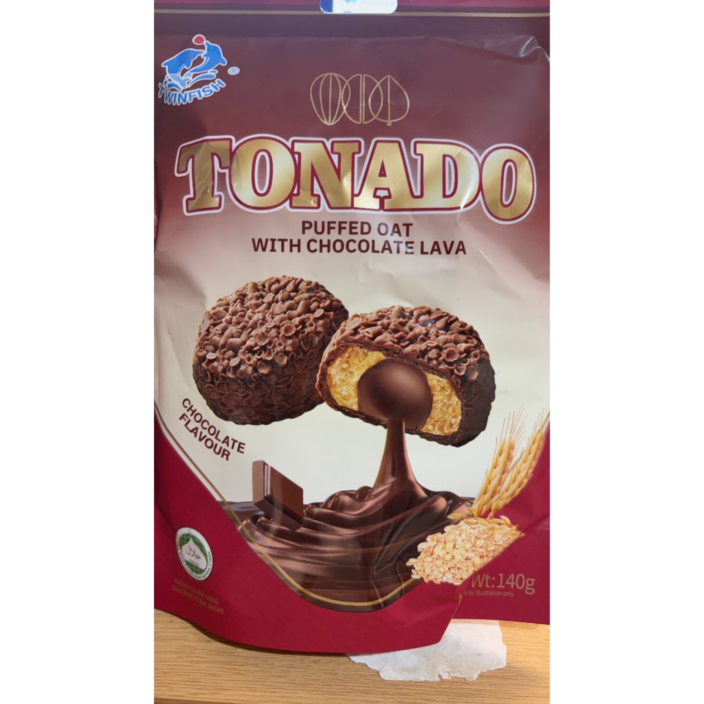 โอ้ตพัฟกรอบสอดไส้ลาวาช็อกโกแลต เข้มข้น -นม Tonado 140g