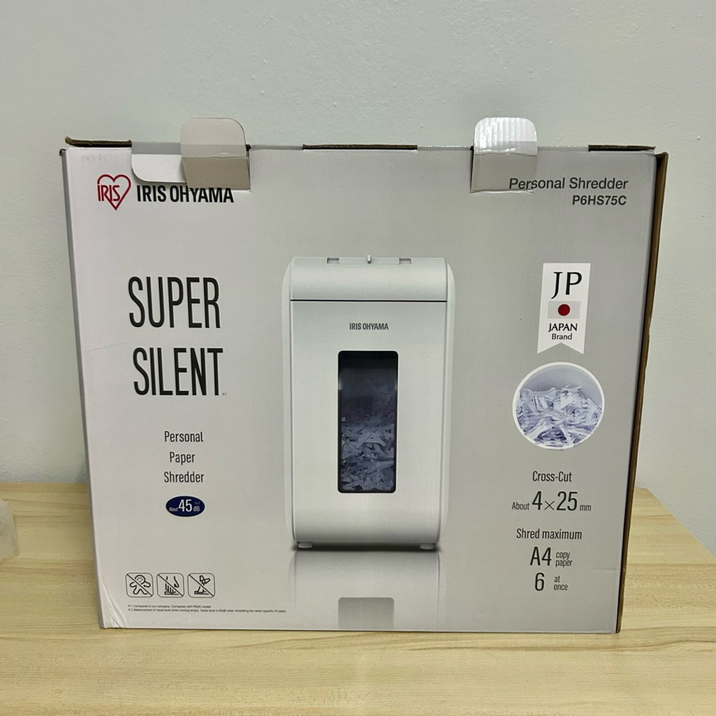 ส่งต่อ IRIS OHYAMA เครื่องย่อยกระดาษ ไอริส โอยามะ ขนาดสำหรับกระดาษ A4 กระทัดรัด รุ่น P6hs