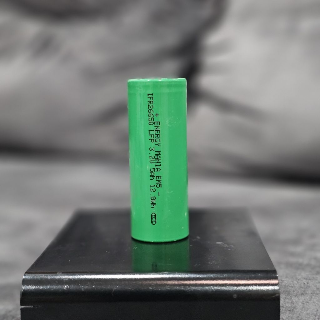 แบตเตอรี่ 26650 IFR 5C รุ่น EM5 ทนความร้อนสูง รอบการใช้งานยาวนาน LiFePO4 3.2V ความจุ 5,000 mAh 12.8Wh 1ก้อน