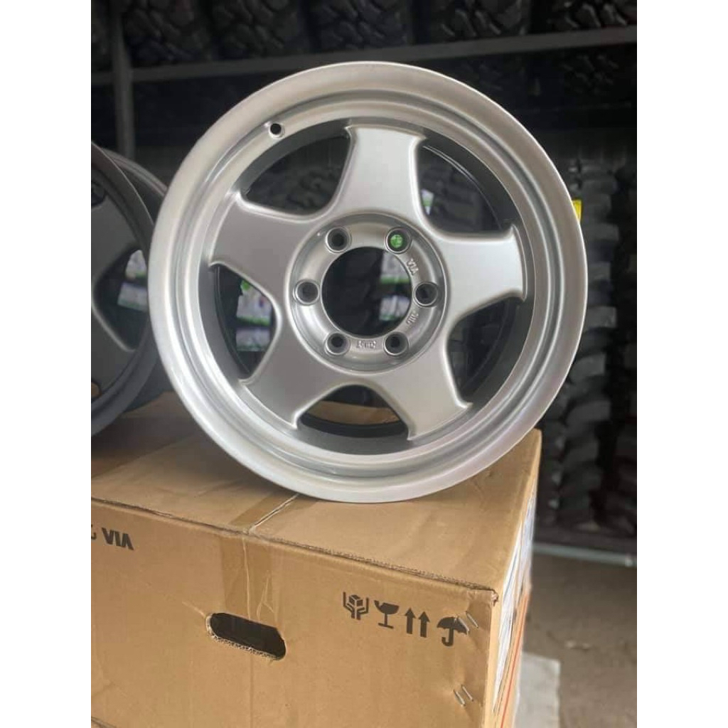 ล้อแม็กใหม่ Bradley SSW S323 ขอบ16นิ้ว กว้าง8นิ้ว 6รู139.7 ET0 สีเงิน