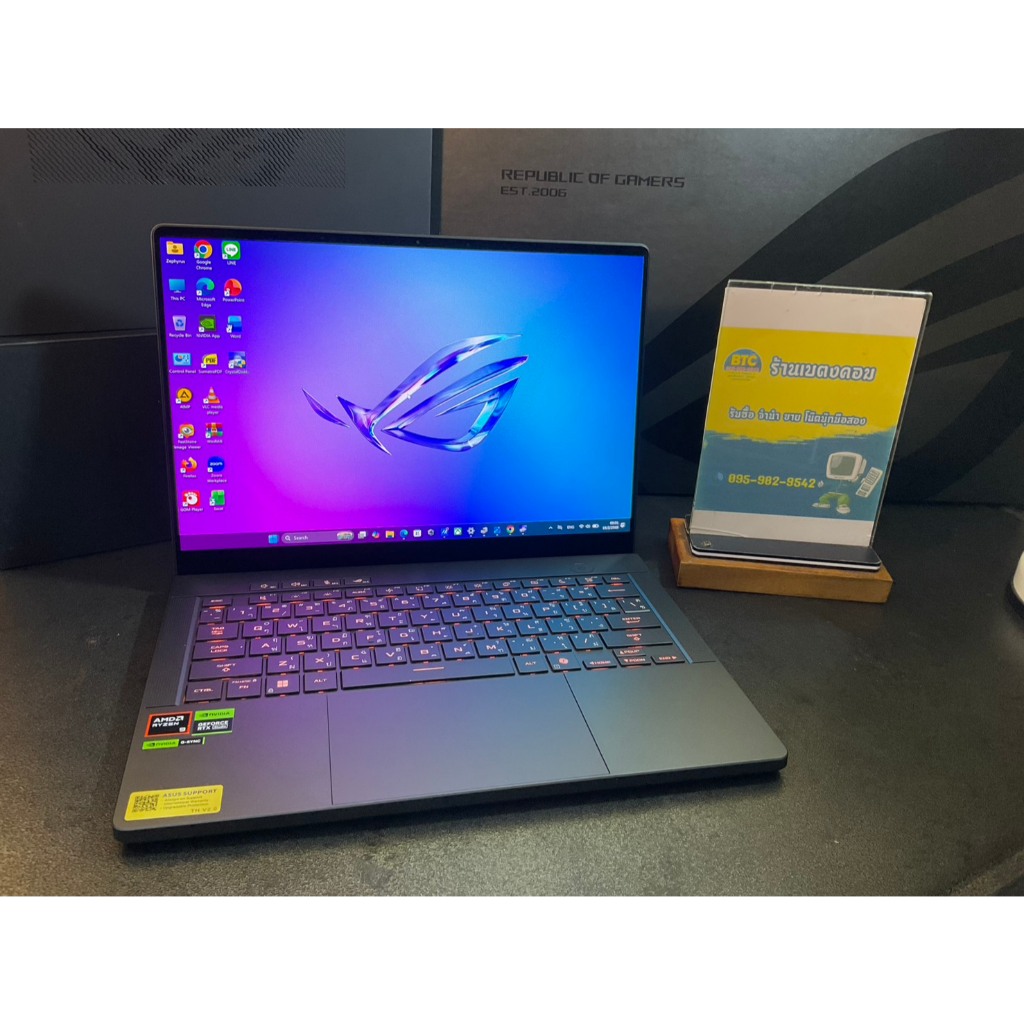 Asus ROG Zephyrus G14 GA403UH-QS036WA มือสอง สภาพสวย ใช้งานน้อยมาก