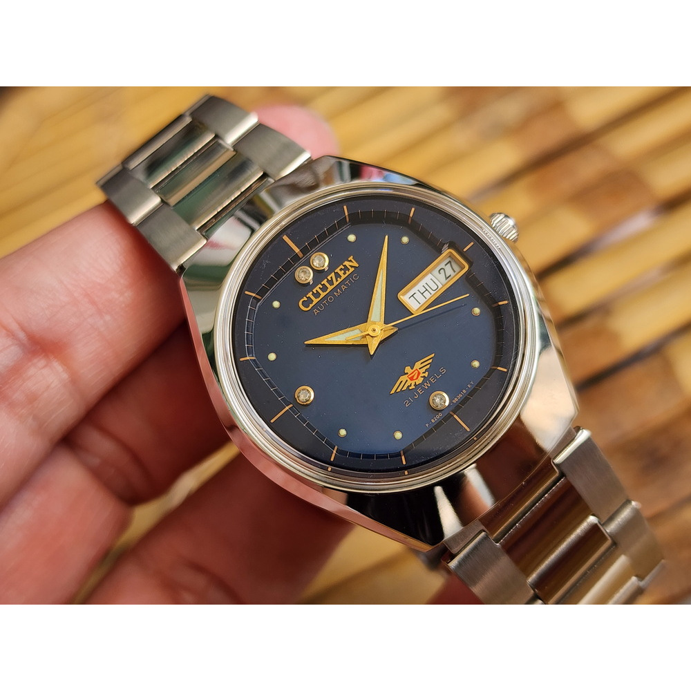 นาฬกา citizen automatic รุ่นเก่า นกอินทรีย์ หน้าสีน้ำเงิน สภาพสวยมาก ๆ แท้เดิมทัั้งเรือน เดินดีปกติ 