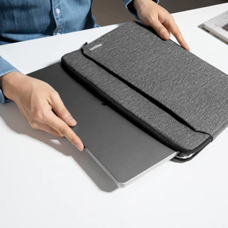 Tomtoc Light-A18 กระเป๋า Laptop ซองโน๊ตบุ๊ค MacBook ขนาด 13 14 15 นิ้ว