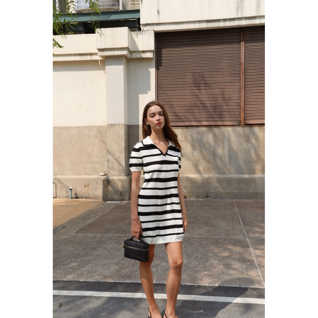 umade - sole dress เดรสสั้น เดรสมีแขน เดรสไปทำงาน