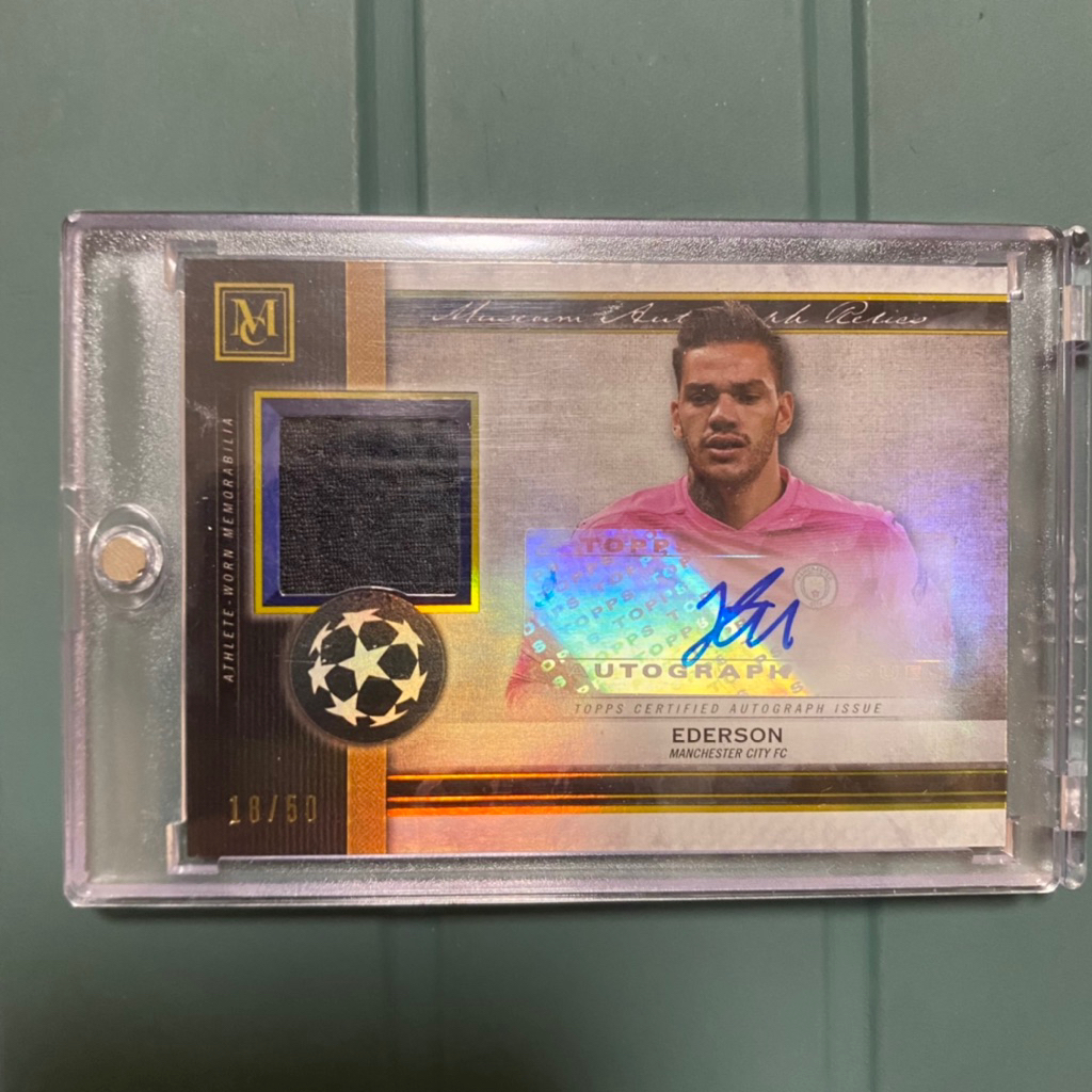 ขายเหมา การ์ดลายเซ็นEderson+ชิ้นส่วนผ้าPW /50+เบสการ์ดManchester City 11 ใบ เป็นrc1ใบ