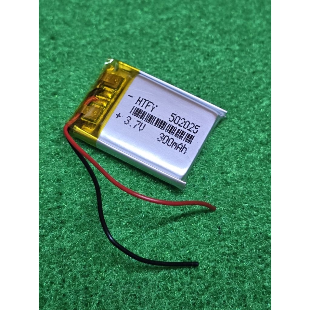 แบตเตอรี่ลิเธียมโพลิเมอร์ (Li-Po) แบบชาร์จซ้ำได้ รุ่น 502025 300mah
