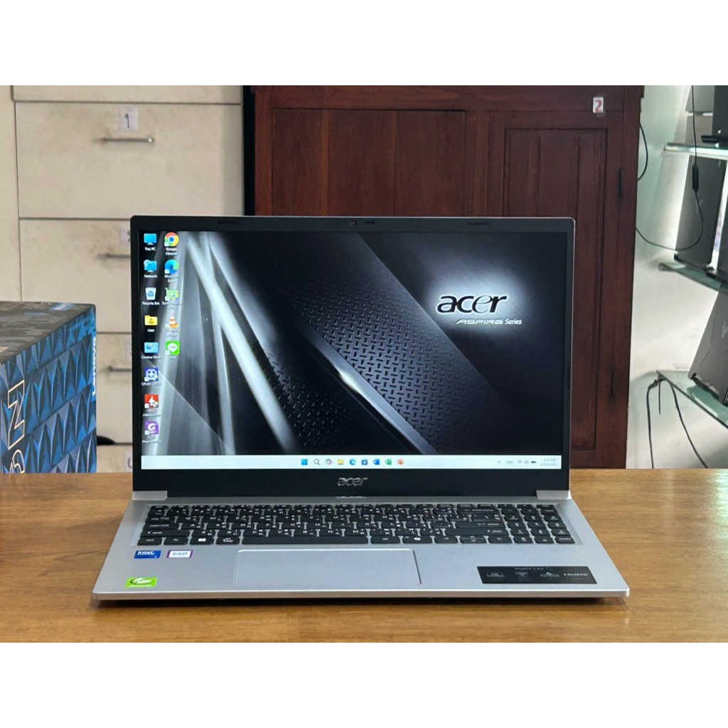 Acer Aspire Lite 15 AL15-52P-586H Ram16GB ชาร์จ Type C