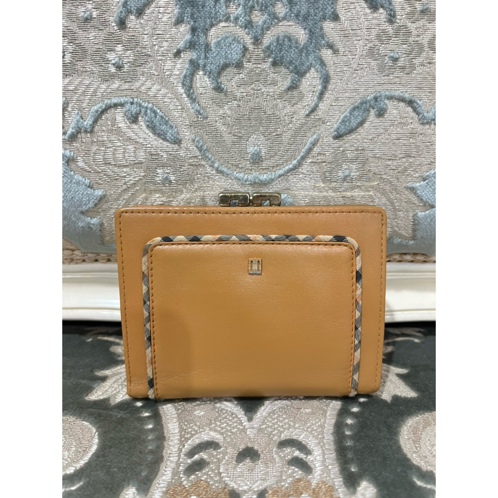 กระเป๋าตังค์ DAKS ของแท้