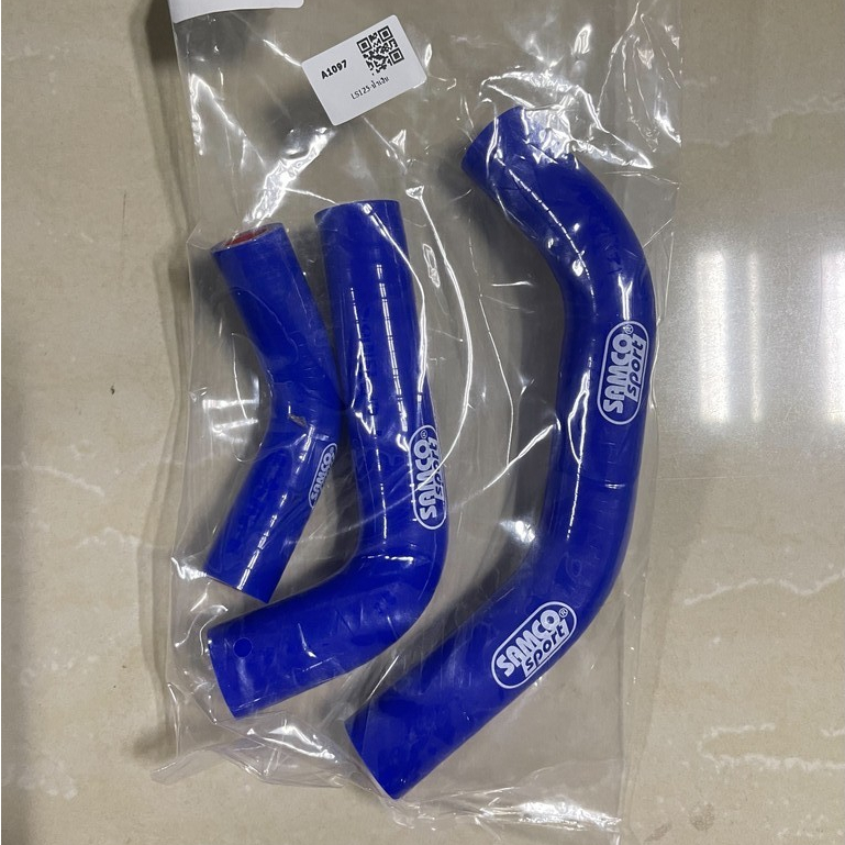 สายหม้อน้ำ ท่อน้ํา สำหรับHONDA LS125 สายหม้อน้ำ รุ่น LS 125 สำหรับมอเตอร์ไซค์ ท่อยาง ท่อหม้อน้ำ เส้นผ่านศูนย์กลาง 25 มม.