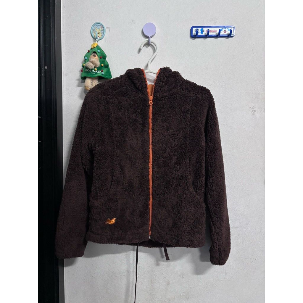New balance jacket สีน้ำตาล มือสองของแท้💯