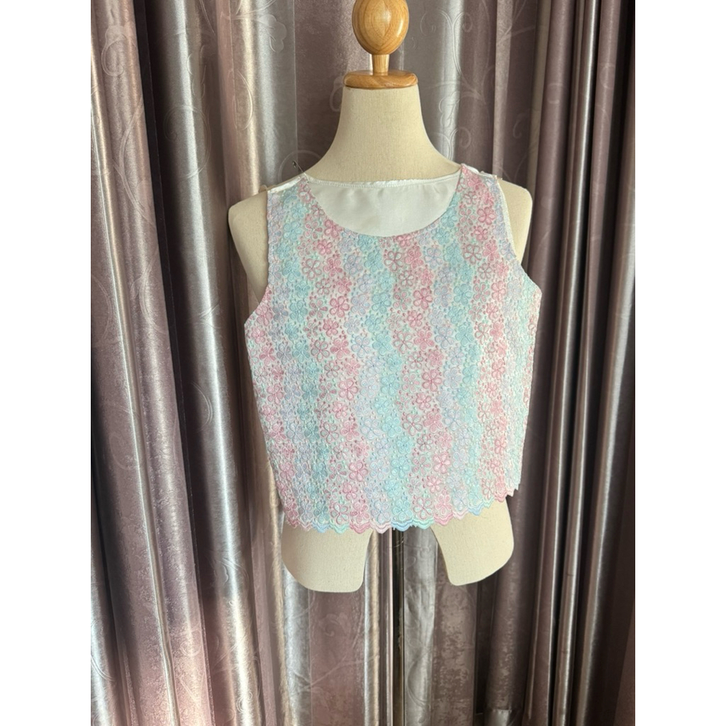 [Express Delivery] พร้อมส่งจากไทย Free Shipping Crop Top Satin