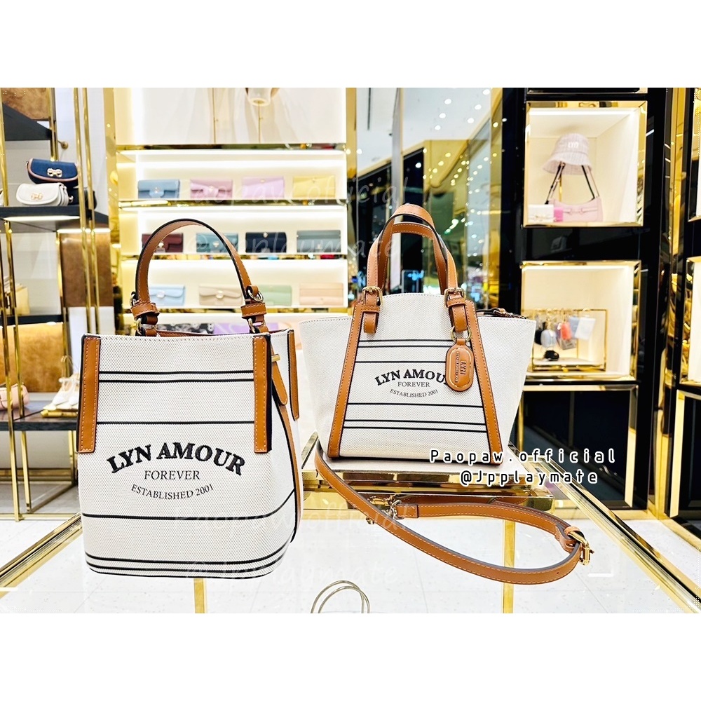 LYN กระเป๋าสะพาย LYN รุ่น  Moana Tote S  , MOANA BUCKET แท้จากชอป พร้อมอุปกรณ์