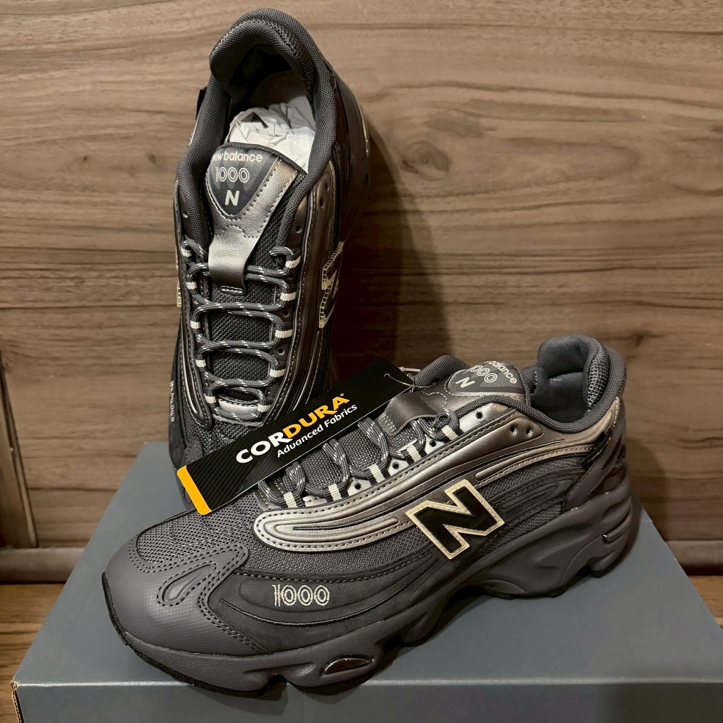 รองเท้า NEW BALANCE 1000 M1000 M1000NFV - BLACK GREY