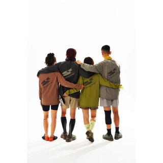 CryingCenter เสื้อยืดคอกลมแขนยาวสำหรับออกกำลังกาย Marathon Running Long Sleeve T-Shirt