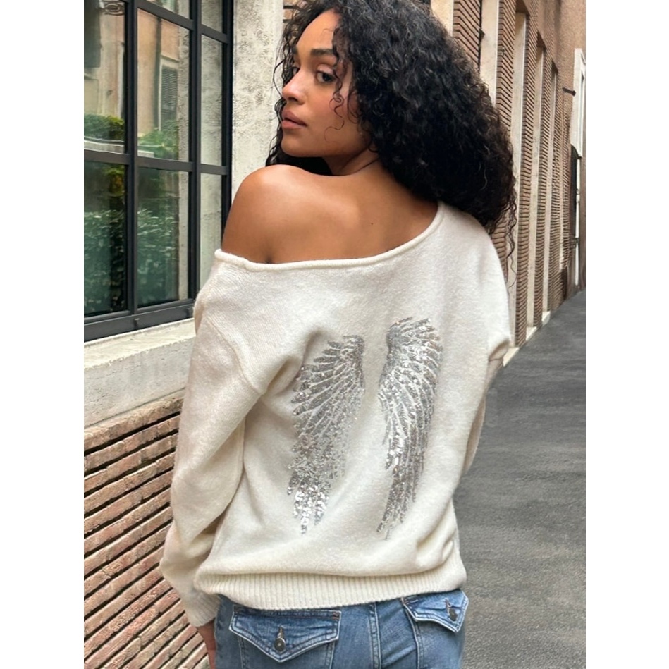 (พร้อมส่ง) Subdued Sequin Wings Sweater เสื้อเปิดไหล่แขนยาว เสื้อปาดไหล่ ของแท้จากช็อป