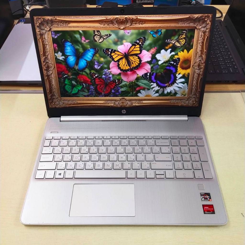 HP  15S  eq2068AU  สภาพเครื่อง  ใช้งานปกติ  มีรอยตามการใช้งาน