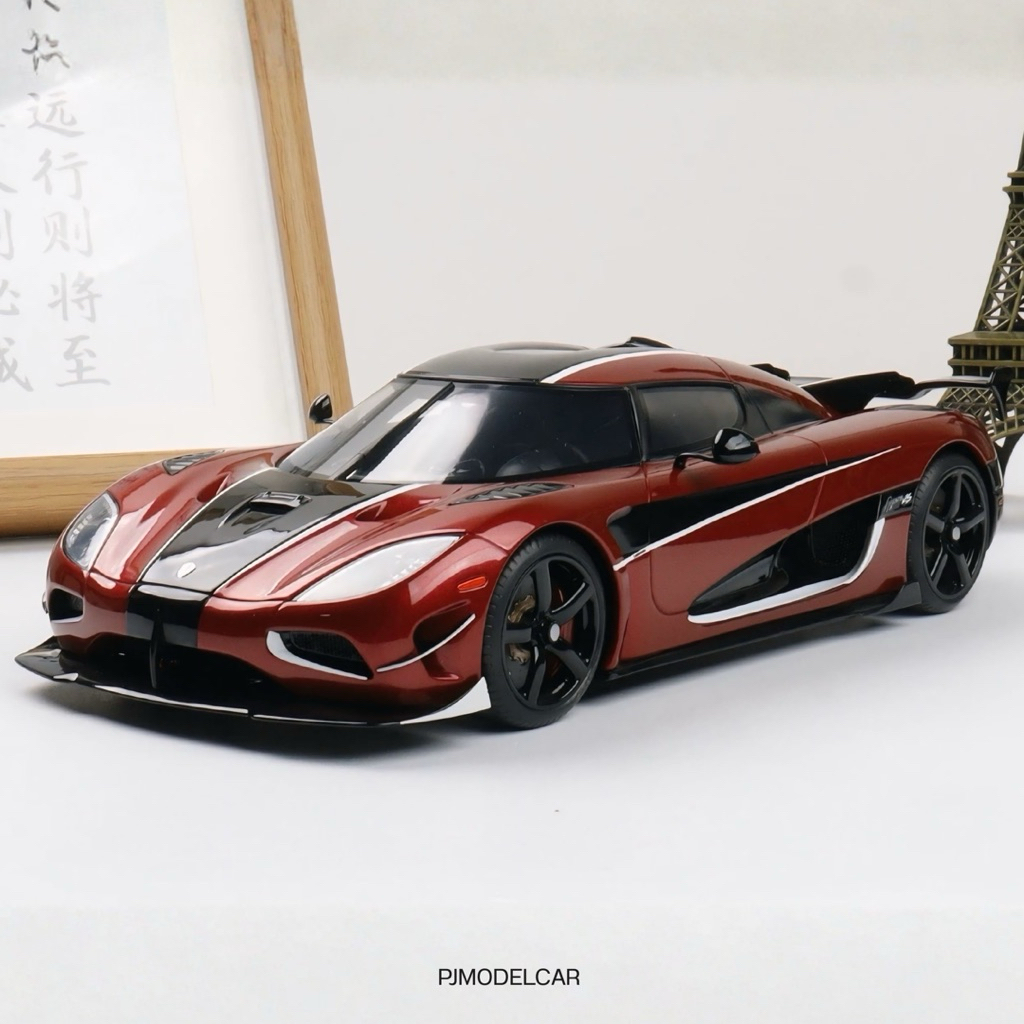 โมเดลรถ Koenigsegg AGERA RS สเกล 1:18 GT Spirit