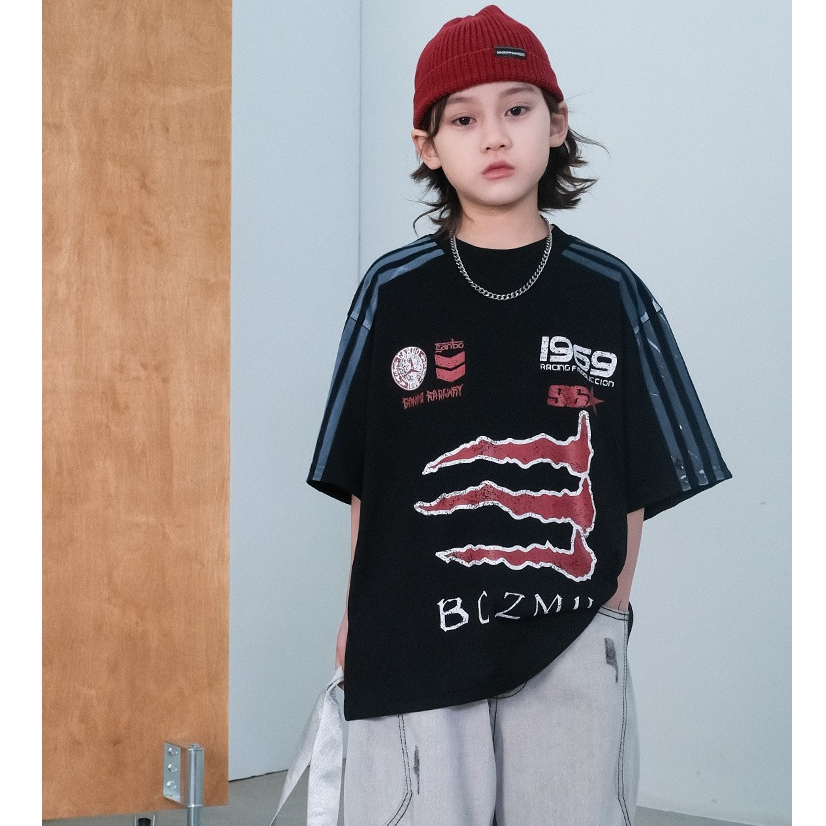 [ส่งไวจากไทย] *แค่เสื้อ* เสื้อยืดแขนสั้นเด็กชาย ทรงโอเวอร์ไซส์ ลายสตรีทเท่ๆ ผ้าคอตตอน สกรีนลายกราฟิก เหมาะสำหรับ 5-14 ปี