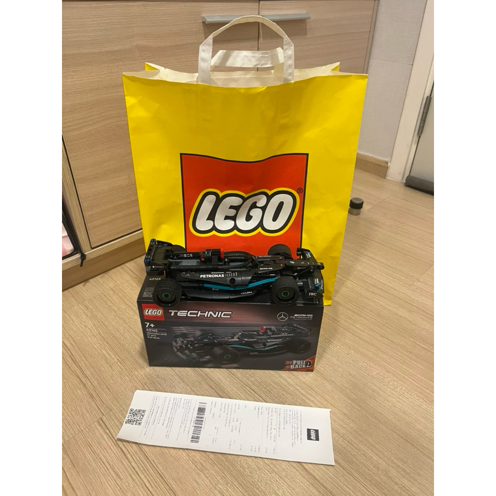 ส่งต่อ LEGO® Technic™ Mercedes-AMG F1 W14 E Performance Pull-Back 42165