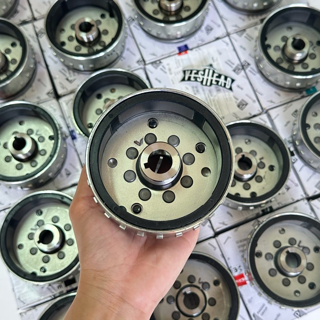 ล้อแม่เหล็กจานไฟ (โม่ 5 เม็ด) B018108 สำหรับ นิว Vespa อะไหล่ แท้ เบิกศูนย์